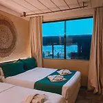 Pier Beach Club