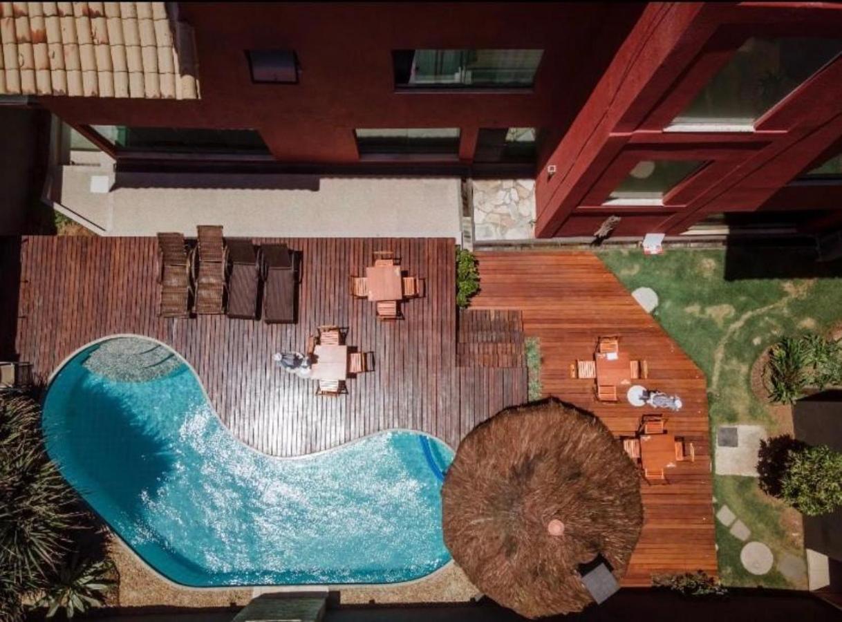 Pier Club Guest house *